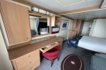 Deluxe Verandah Stateroom Picture