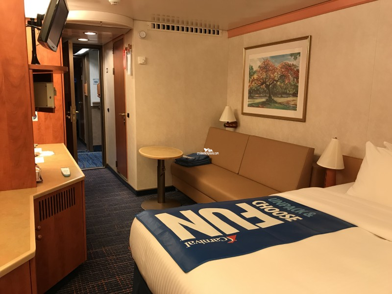 Carnival Miracle Stateroom 7272