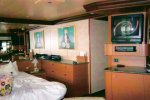 Penthouse Suite Stateroom Picture