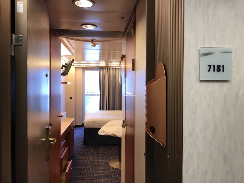 Carnival Miracle Stateroom 7181