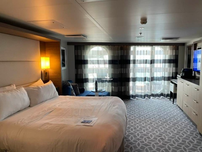 Odyssey of the Seas Junior Suite Stateroom Details