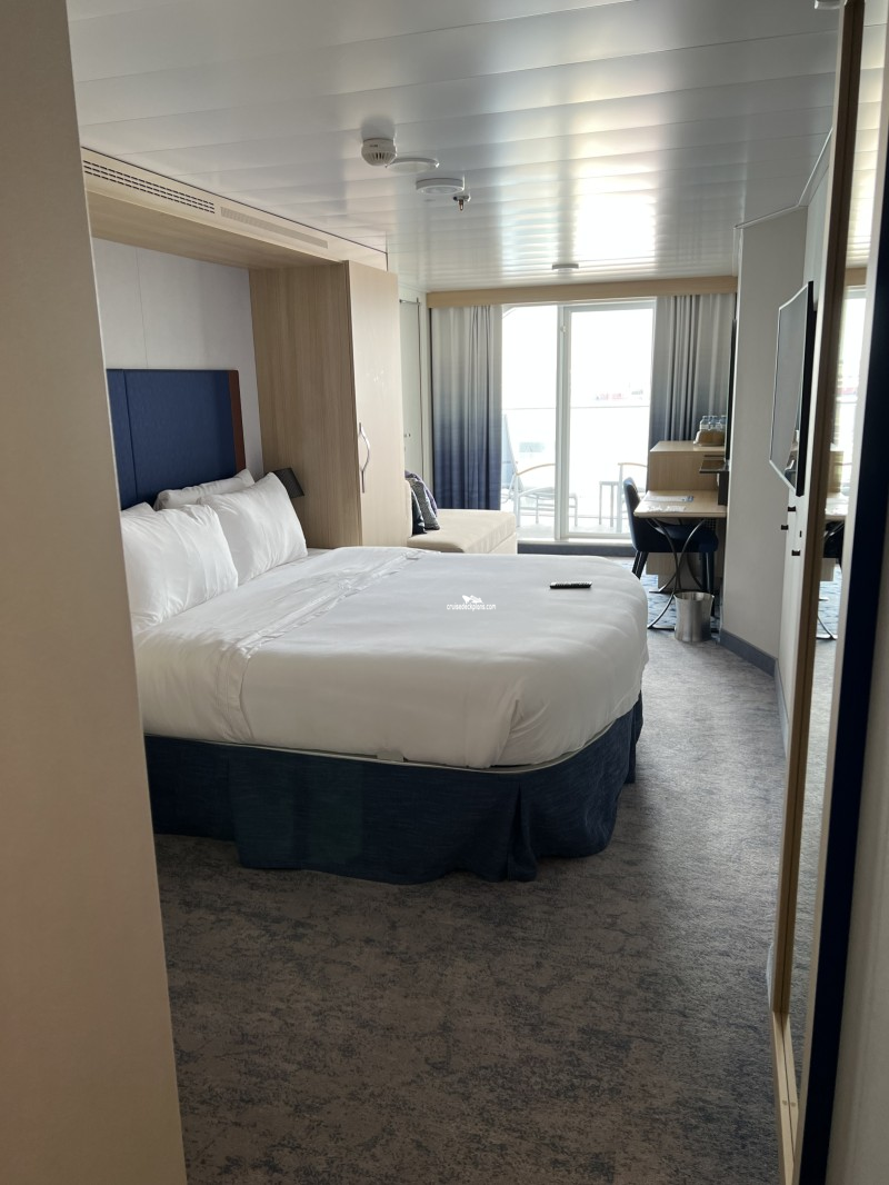 Wonder of the Seas Stateroom 6650