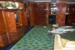 Deluxe Stateroom Picture