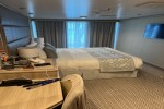 Deluxe Oceanview Stateroom Picture