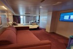 Suite with Whirlpool Bath Stateroom Picture