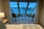 Deluxe Oceanview Stateroom Picture