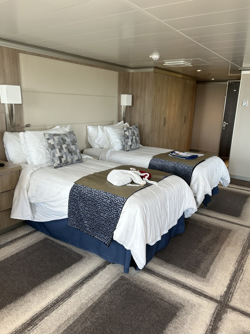 Rotterdam Stateroom 4209