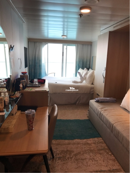 Wonder of the Seas Stateroom 9330