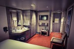 Yacht-Club-Interior Stateroom Picture