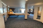 Deluxe Family Verandah Stateroom Picture