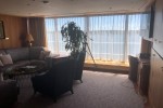 Pinnacle Suite Stateroom Picture