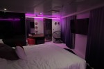 Corner-Suite Stateroom Picture