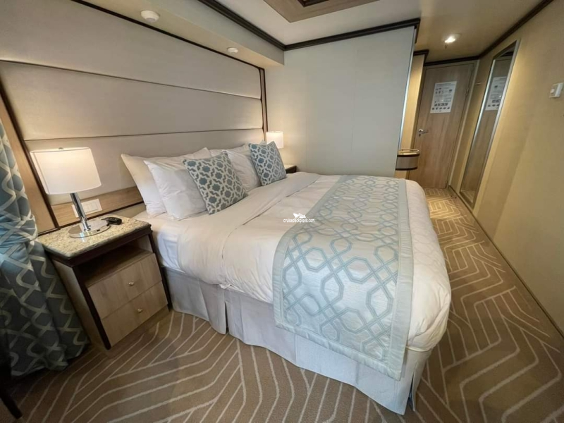 Enchanted Princess Mini-Suite Stateroom Cabins