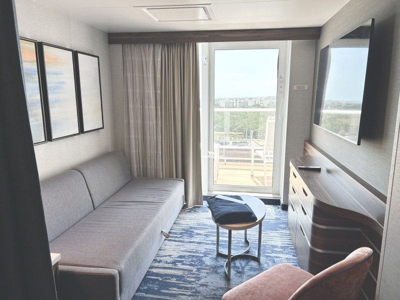 mardi gras ocean suite cabin