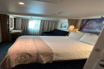 Deluxe Oceanview Stateroom Picture