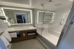 Deluxe Verandah Stateroom Picture