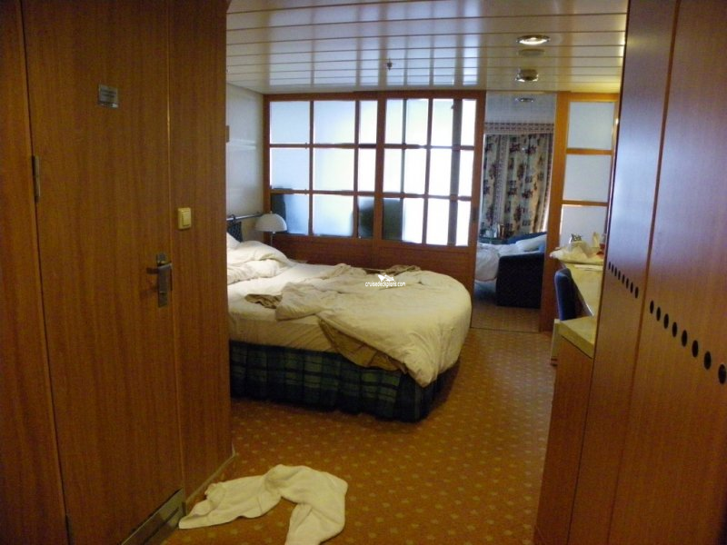 Celebrity Summit Stateroom 7199