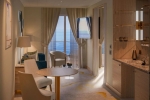 Penthouse Suite Stateroom Picture