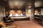 Yacht Club Inside Suite Stateroom Picture