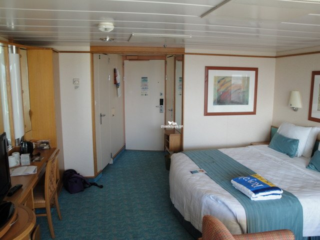 Adventure of the Seas Stateroom 9572