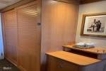 Deluxe Verandah Stateroom Picture