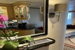 Queens Suite Stateroom Picture