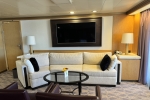 Deluxe Verandah Suite Stateroom Picture