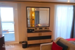 Queens Suite Stateroom Picture