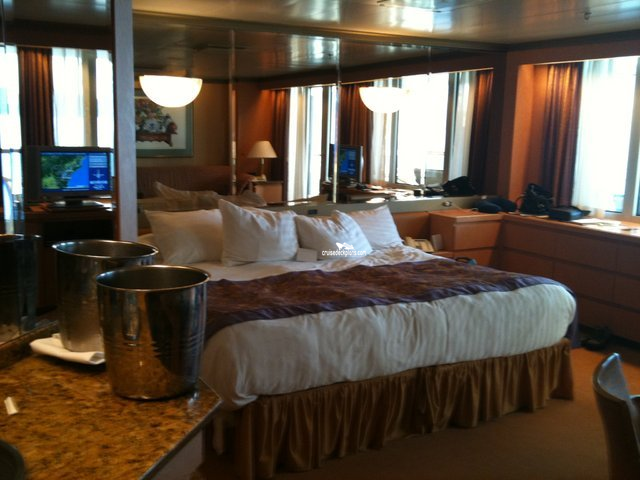 Stateroom 7027 Volendam