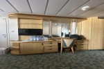 Larger Oceanview Stateroom Picture