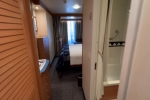 Deluxe Verandah Stateroom Picture