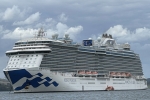 Regal Princess Exterior Picture