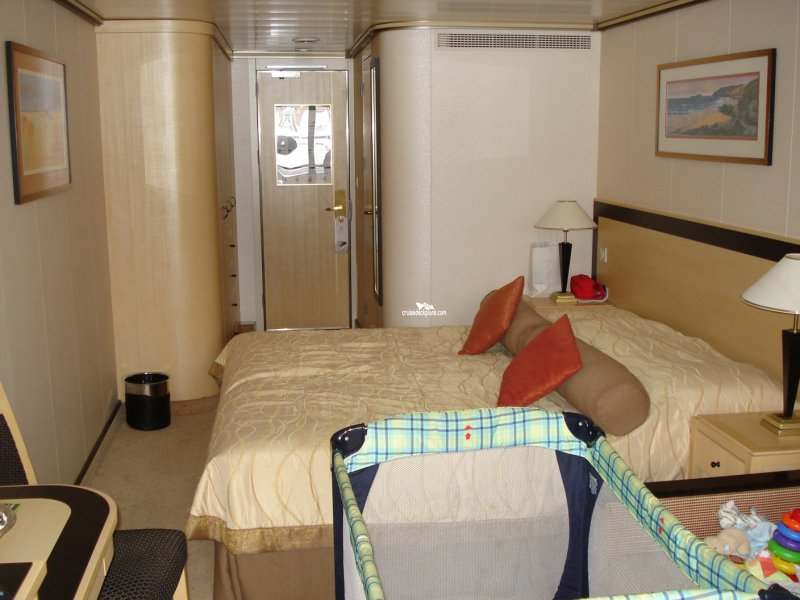 Stateroom 4090 Queen Mary