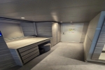 Yacht-Duplex-Whirlpool Stateroom Picture