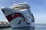 Norwegian Jewel Exterior Picture