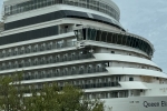 Queen Elizabeth Exterior Picture