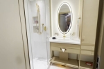 Concierge 1-Story Royal Suite Stateroom Picture