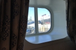 Deluxe Oceanview Stateroom Picture