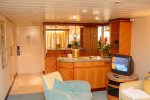 Grand Suite - 1 Bedroom Stateroom Picture