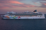 Norwegian Pearl Exterior Picture