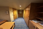 Cove Stateroom Picture