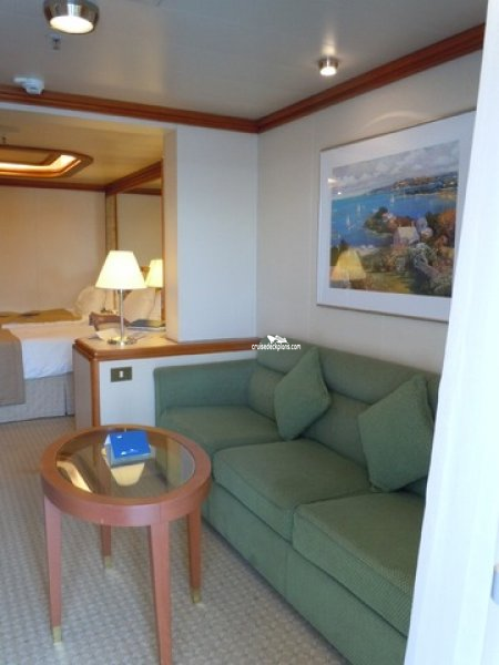 Sapphire Princess Stateroom E716