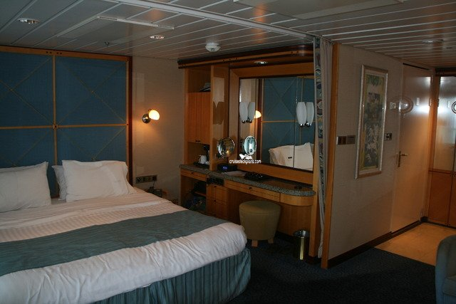 Explorer of the Seas Stateroom 1274