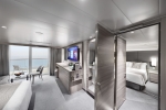 Yacht-Deluxe Cabin Picture