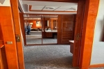 Penthouse Larger Stateroom Picture