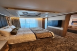 Signature Vista Suite Stateroom Picture