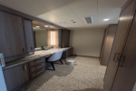 Owners Suite Stateroom Cabin 18218. Picture
