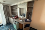 Deluxe Verandah Stateroom Picture