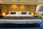 YC-Deluxe Stateroom Cabin 16034. Picture