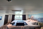 Deluxe Oceanview Stateroom Picture